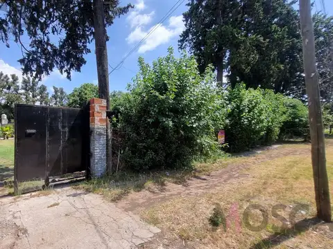 Quinta  en venta con piscina parque- Moreno