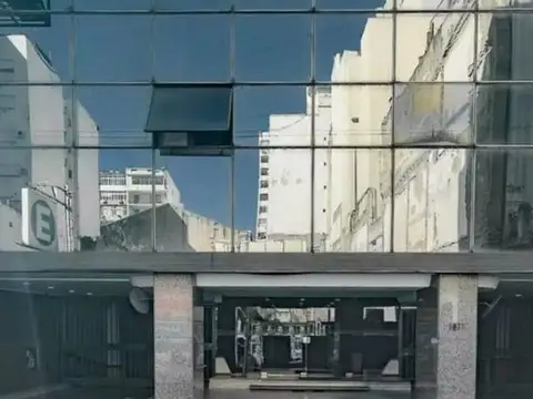 Oficina en Venta con 1 cochera