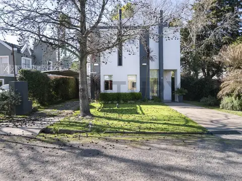 Casa en Venta de 4 dormitorios