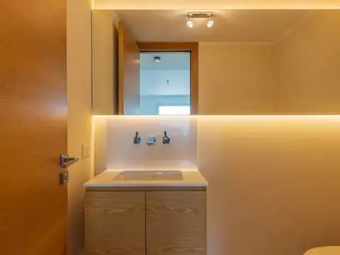 Departamento 4 ambientes con 2 baños