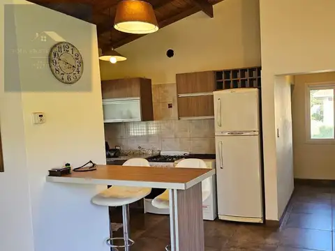 Casa 3 ambientes con 2 baños