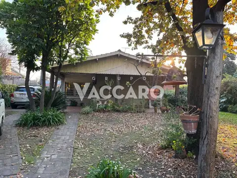  Venta de Casa 4 Ambientes, Ituzaingó excelente zona