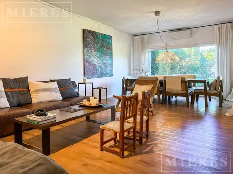 Casa en Venta al Este