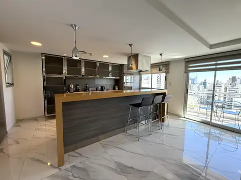 Departamento en Venta con 2 cocheras