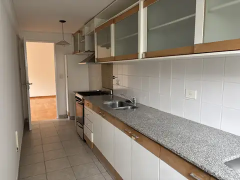 Departamento en Alquiler con 1 cocheras