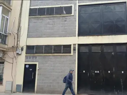 Alquiler de Depósito/Galpón de 400m² en Chacarita