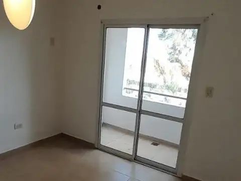 Departamento en Alquiler en Resistencia, $ 400.000