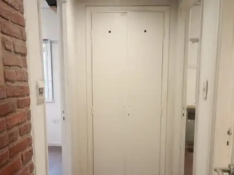 PH  1° PISO x escalera, 1 DORMITORIO. SIN EXPENSAS