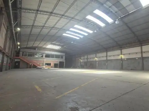 Galpon en Alquiler en Pompeya, USD 14.000