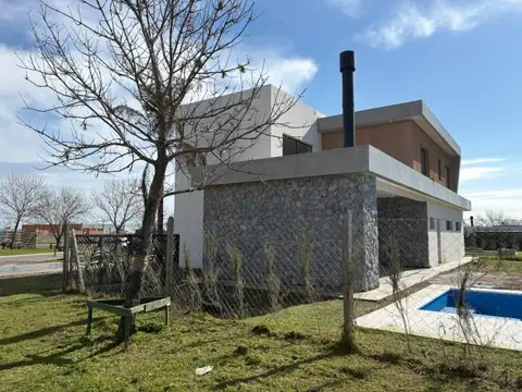 Casa en Venta en Zelaya, USD 367.000