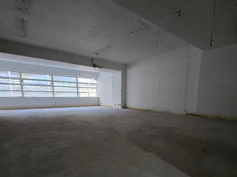 Oficina en Venta 50 años