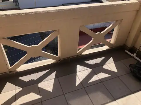 Departamento en Alquiler en Remedios De Escalada, $ 430.000