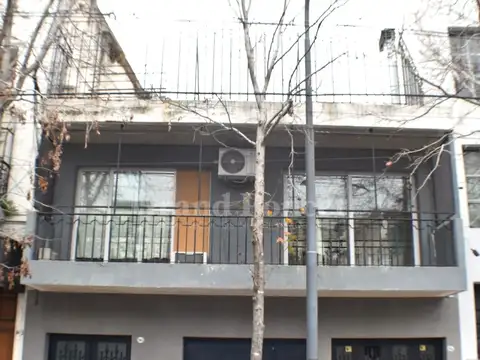 Venta Block de Dos Plantas con Garage