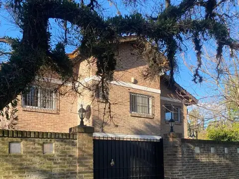 CASA DOS PLANTAS ZONA SAN FELIPE DON TORCUATO  -APTA CTO.