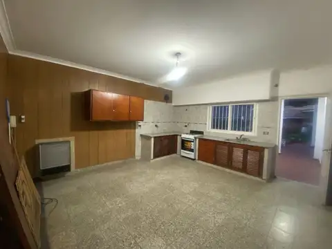 Calle 16 entre 522 y 523 900