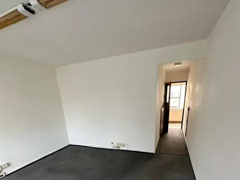 Oficina en Venta 60 años