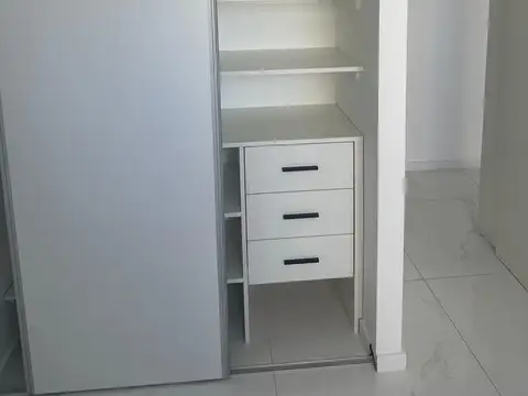 Departamento 5 ambientes con 2 baños