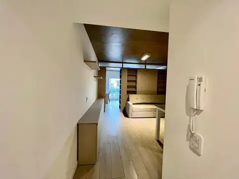 Teniente Juan Domingo Peron 4100, Piso 6