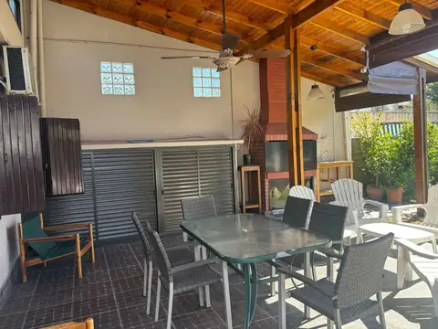 Intendente Oliveri 2400