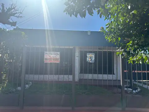 Casa estilo Americana de 3 ambientes en Quilmes Oeste