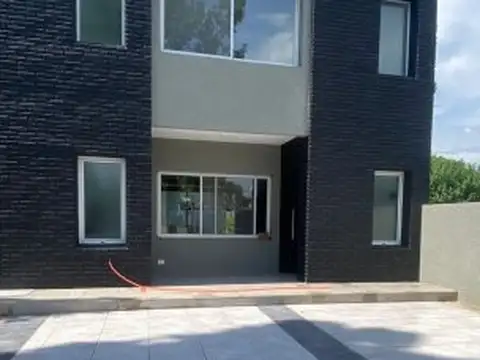 ALQUILER CENTRO DE FUNES A ESTRENAR