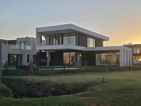 Casa en Venta A Estrenar