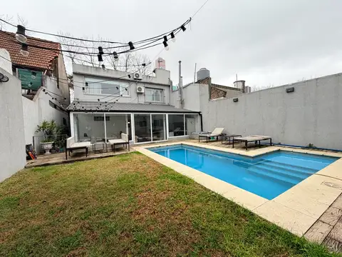 Casa en EXCLUSIVA en excelente estado en Venta en Martinez