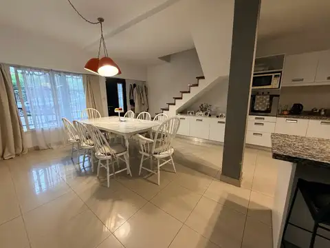 Prilidiano Pueyrredon al 3200, Martinez