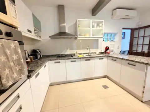 Casa en Venta en Villa Adelina, USD 370.000