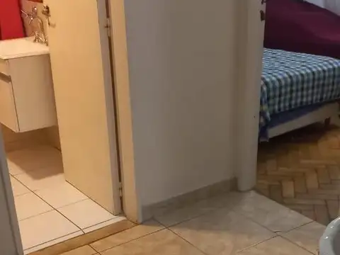 Larrea 700- Balvanera- 4 ambientes al Frente