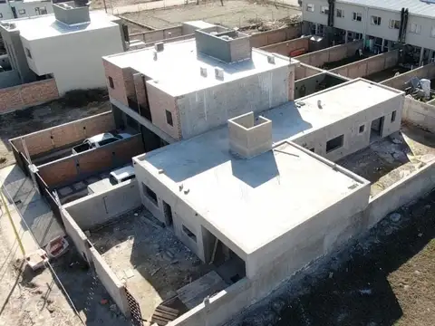 Casa en Venta en Centenario, USD 290.000