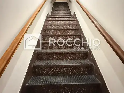 Oficina en Alquiler en Villa Ballester, $ 2.500.000