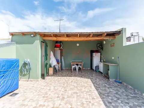 Depto Tipo Casa en Venta de 3 ambientes