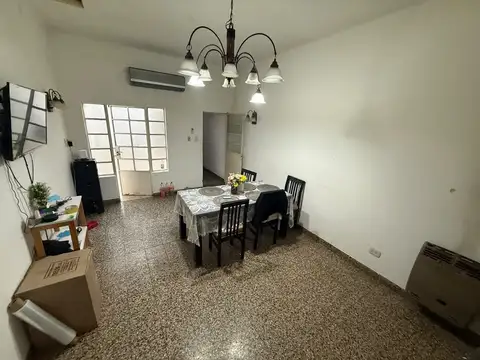 Casa - Alquiler - Argentina, San Miguel - Maestro Angel D'elia 2084