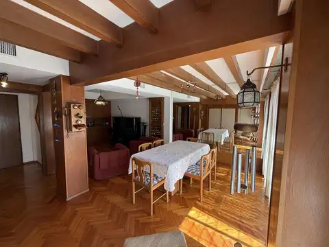 Departamento en Venta de 6 ambientes