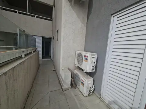 OPORT -DE CATEGORIA-   GRAN BALCÓN CON ASADOR - COCHERA  -PILETA