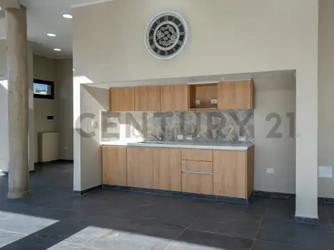 Local en Alquiler en Ensenada, $ 6.500.000