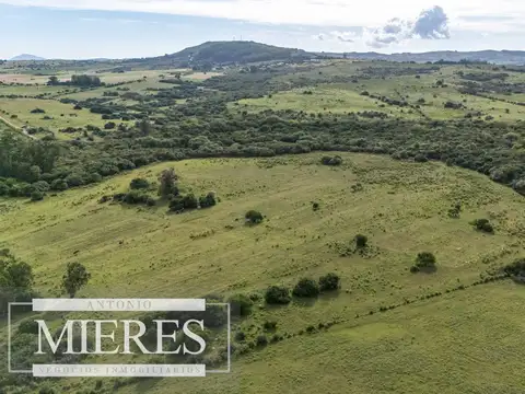 Chacra de 11ha Pueblo Edén con Arroyo