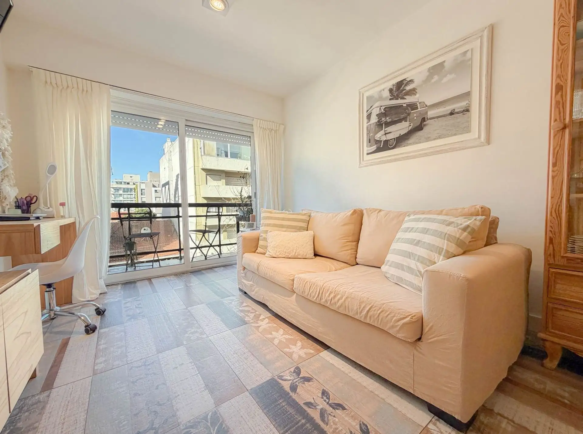 VENTA DEPARTAMENTO 2 AMBIENTES CON COCHERA CHAUVIN