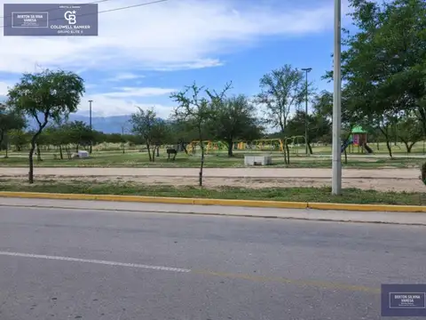 Terreno en Venta 179  mts Fondo