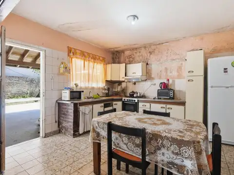 Casa en Venta en Berazategui, USD 64.900