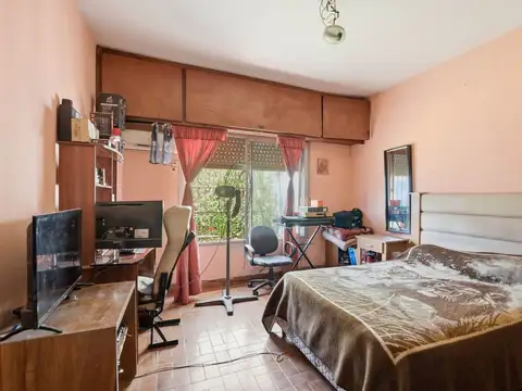 Casa 2 ambientes con 1 baño