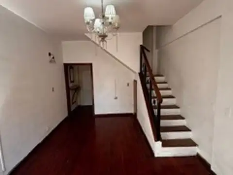 VENTA CASA 3 AMBIENTES  MARTÍN CORONADO