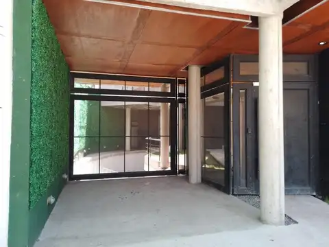 Local en Venta en Adrogue, USD 149.500