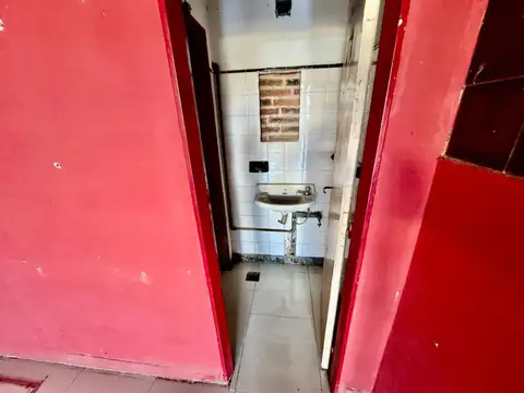 Local en Venta en Ituzaingó, USD 160.000