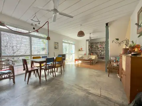 Venta ph 4 ambientes con jardín, patio y terraza