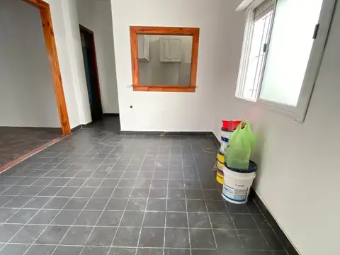 Depto Tipo Casa en Alquiler de 2 dormitorios