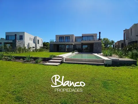 Pilará - La Calesa 100