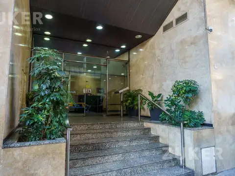 Blanco Encalada al 2300