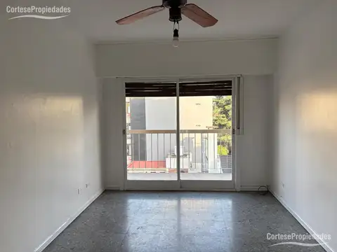 Departamento 3 ambientes con 1 baño